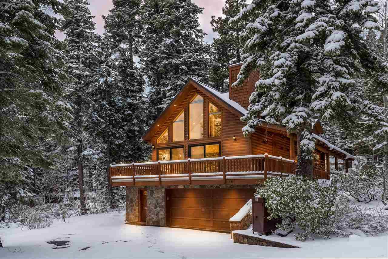 lake tahoe rental in the snow